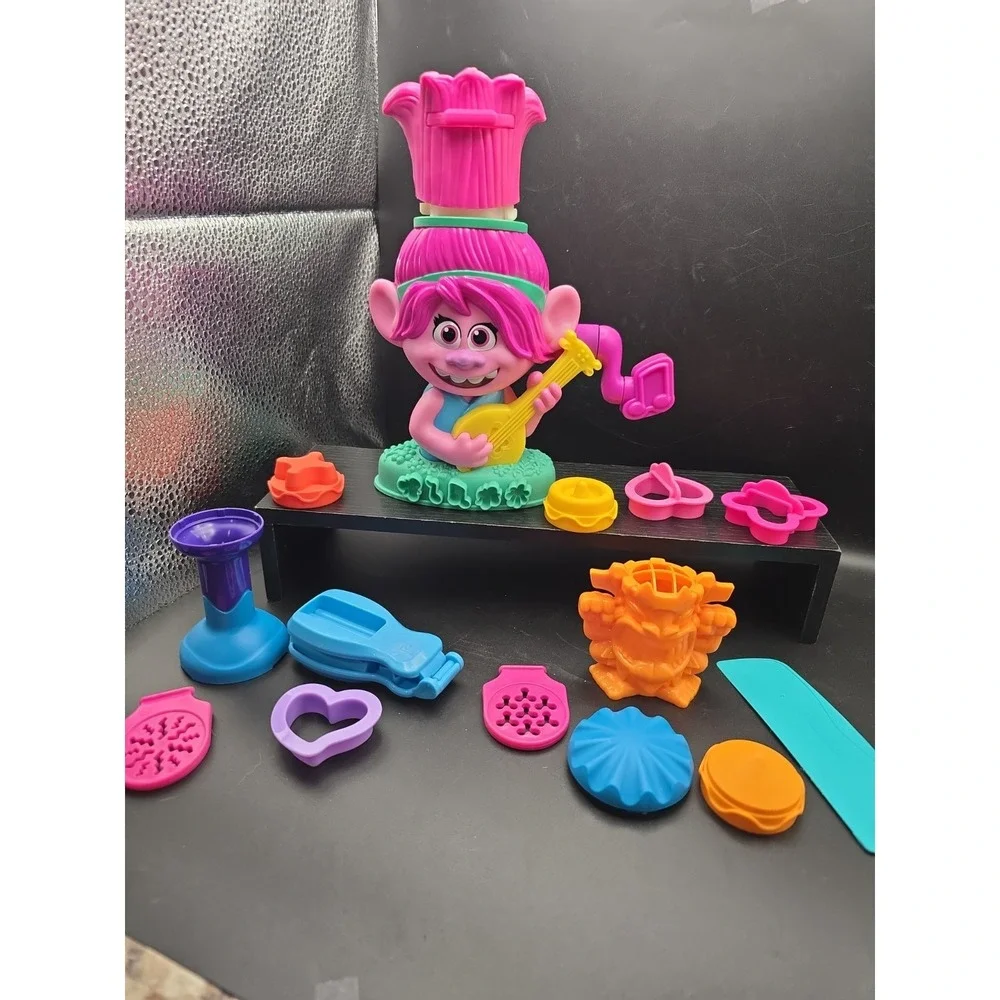 Playdoh Trolls Poppy Hair Growing mauve‎ color With Accessories